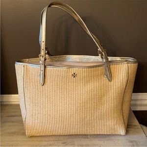 Tory Burch York Buckle Natural Straw Tote Shoulder Bag.  EUC.